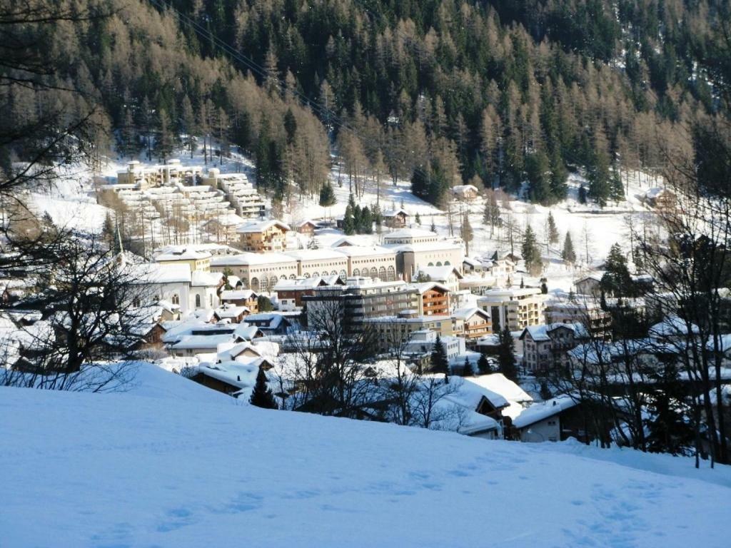 Floralp لوكباد المظهر الخارجي الصورة